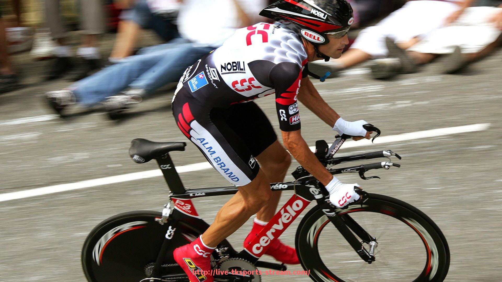 TK体育直播-科林蒂安球迷动态热议：世俱杯赛后舆论与支持者观点整理